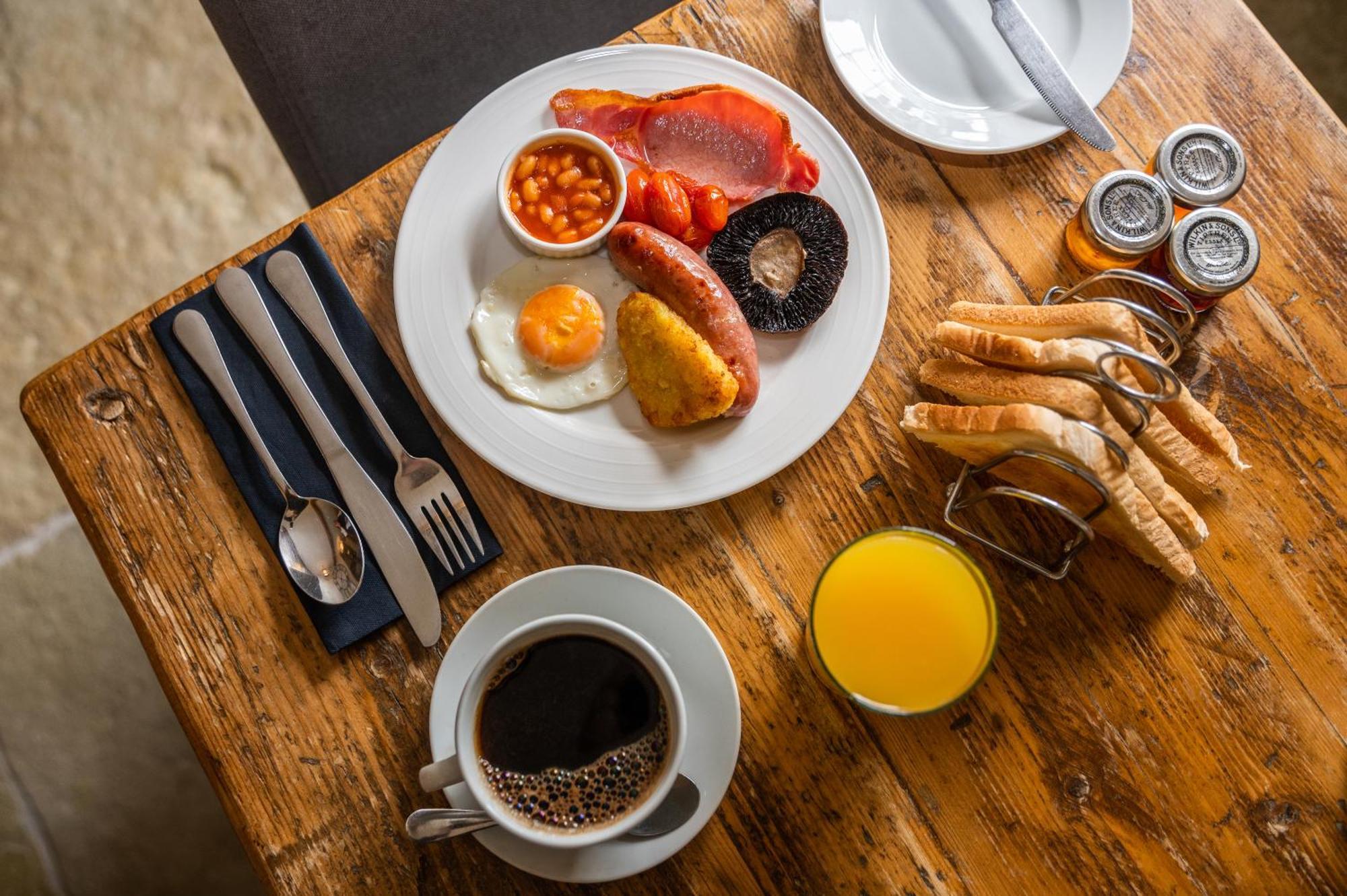 The Lansdowne Guest House Bourton-on-the-Water Eksteriør bilde English breakfast