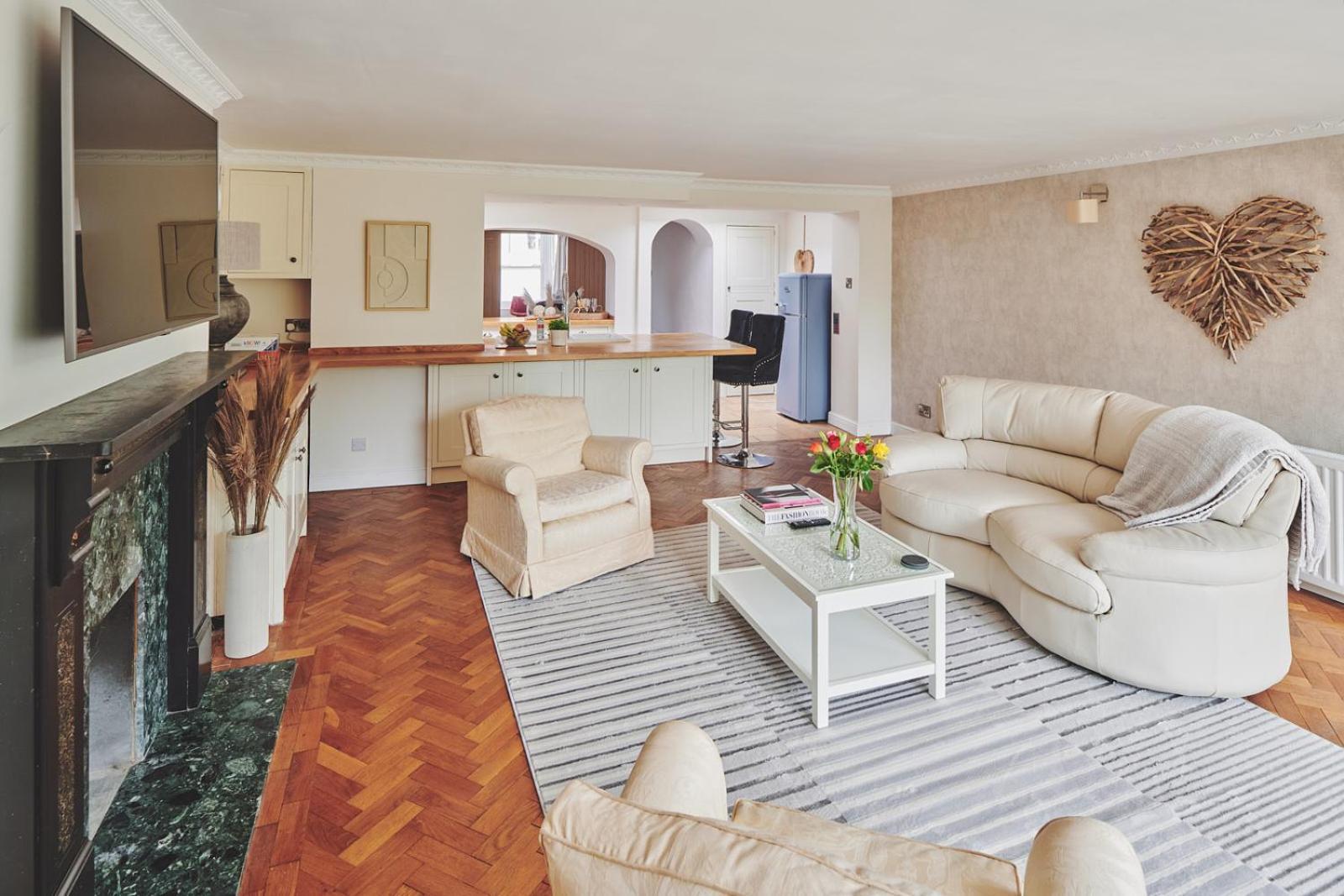 The Lansdowne Guest House Bourton-on-the-Water Eksteriør bilde A living room